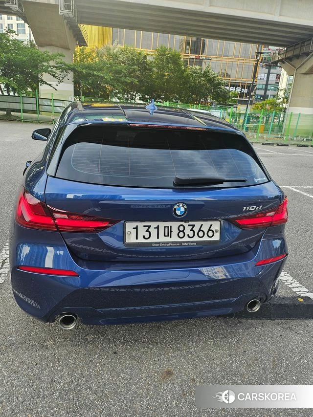 BMW 1 Series (F40) 2021 Синий из Кореи, фото 2