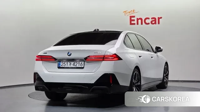 BMW 5 Series (G60) id 3036302 из Кореи 12