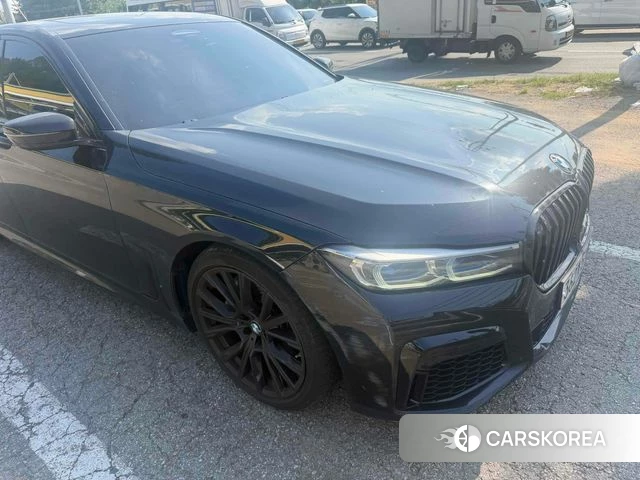 BMW 7 Series (G11) 2020 Черный из Кореи, фото 2