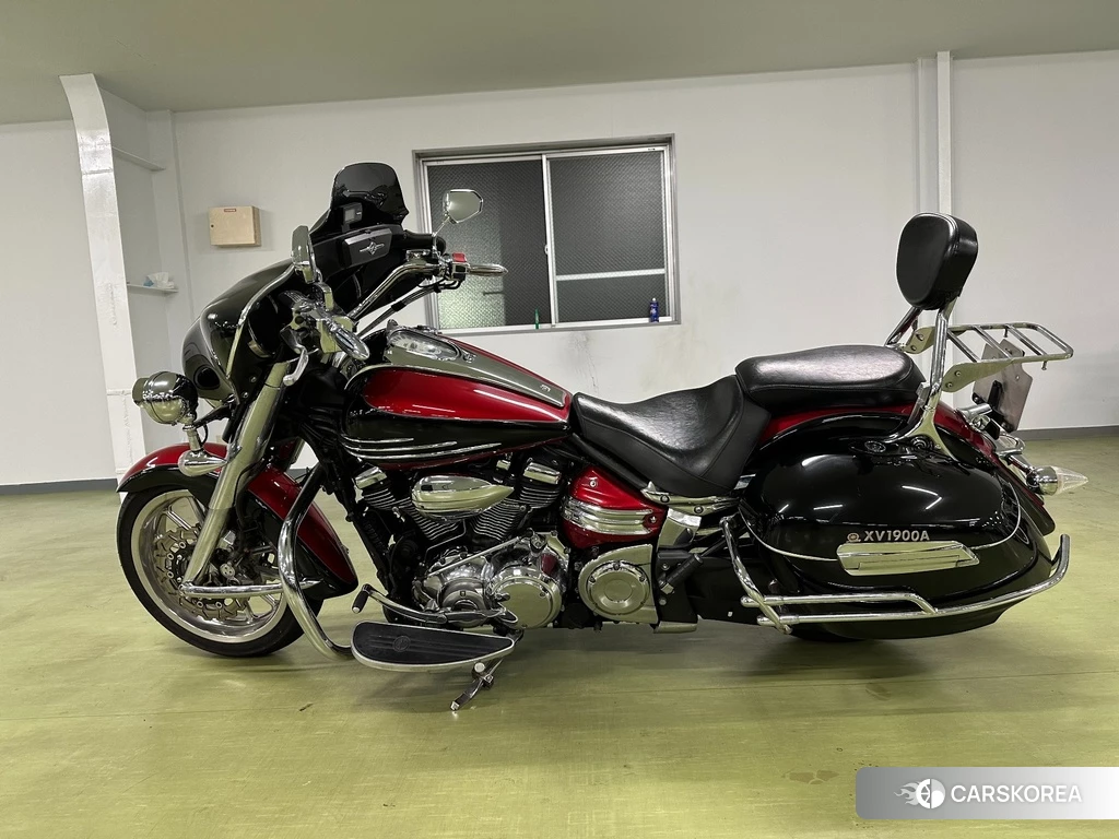 Проданный Yamaha XV1900A MIDNIGHT STAR 2016 из Японии, фото 2