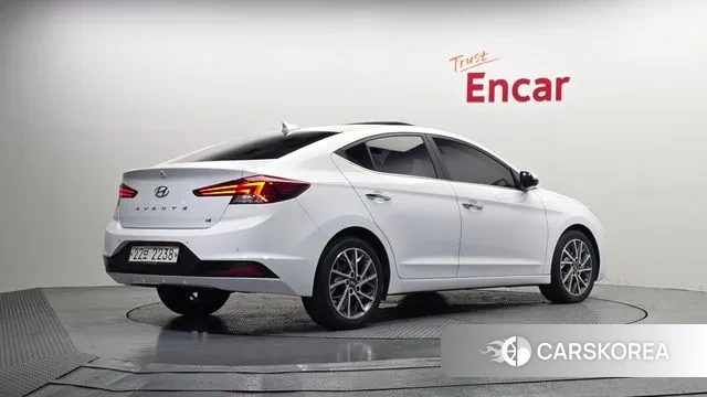 Hyundai The New Avante AD id 3505150 из Кореи 12