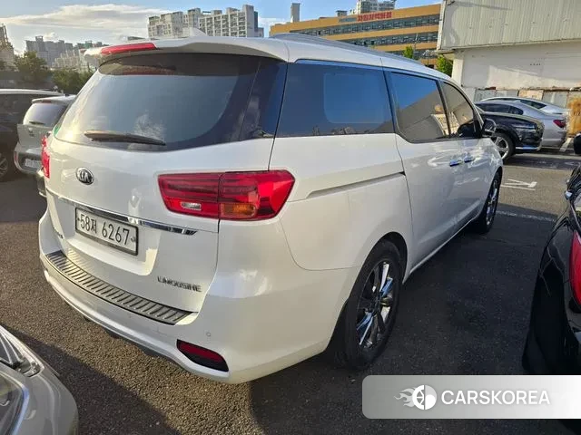 Kia The New Carnival 2018 Белый из Кореи, фото 2