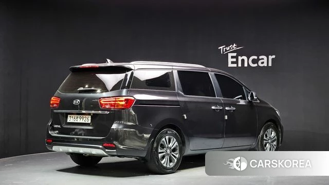 Kia The New Carnival id 4285648 из Кореи 12
