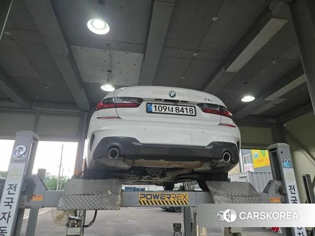 BMW 3 Series (G20) 2020 Белый из Кореи, фото 2