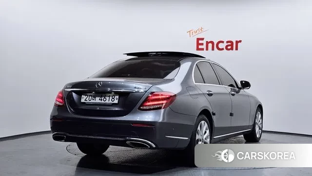 Mercedes-Benz E-Class W213 id 3728410 из Кореи 12