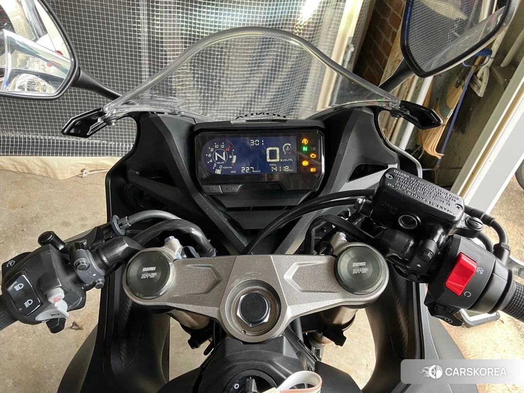 Проданный Honda CBR650R 2021 из Японии, фото 2