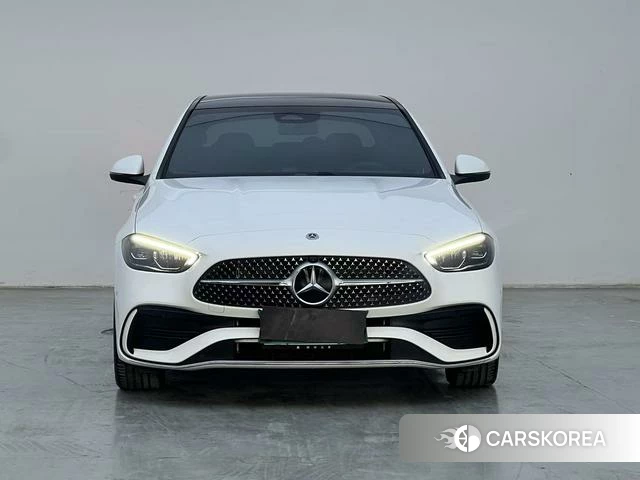 Mercedes-Benz Class C 2025 Белый из Китая, фото 2