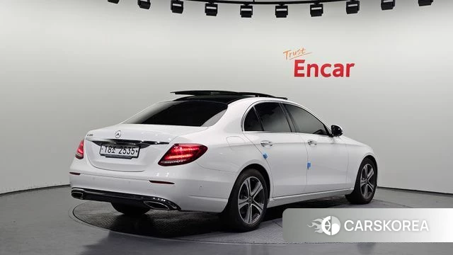 Mercedes-Benz E-Class W213 id 4285796 из Кореи 12