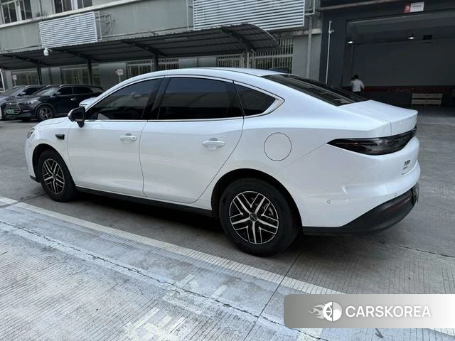 BYD Seal 05DM id 4222250 из Китая 7