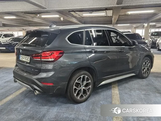 BMW X1 (F48) 2021 Серый из Кореи, фото 2