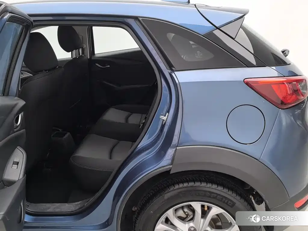 Mazda CX-3 id 4583823 из Китая 12