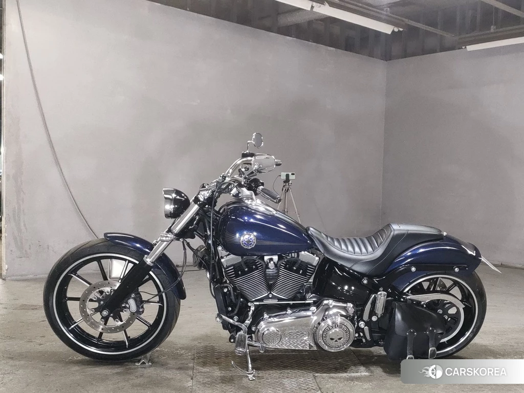 Проданный Harley-Davidson Softail Breakout FXSB 2013 из Японии, фото 2