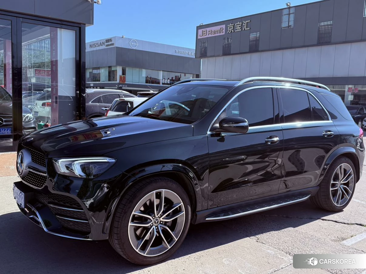 Mercedes-Benz GLE (import) 2023 Зеленый из Китая, фото 5