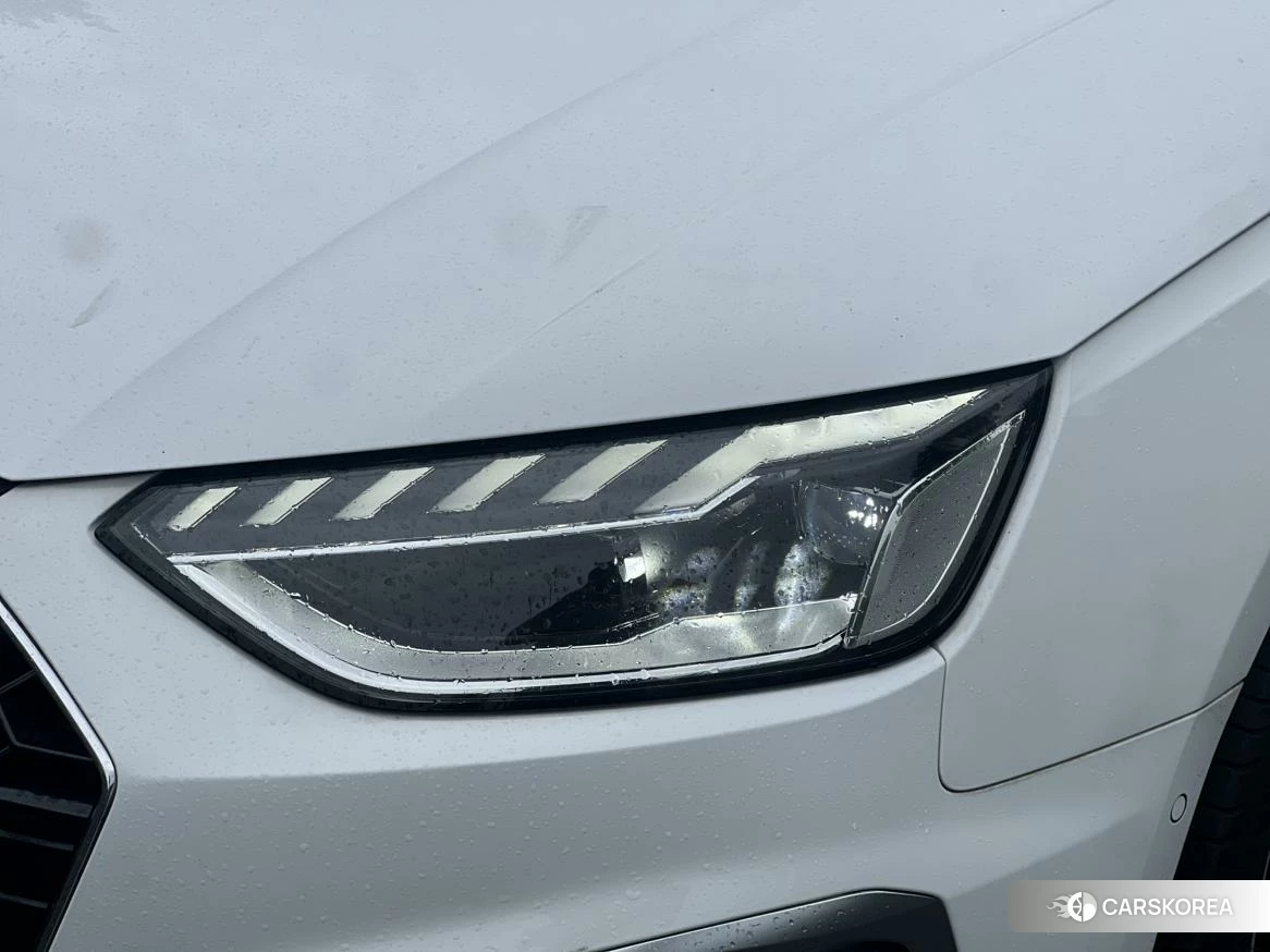 Audi A4L id 4479361 из Китая 12