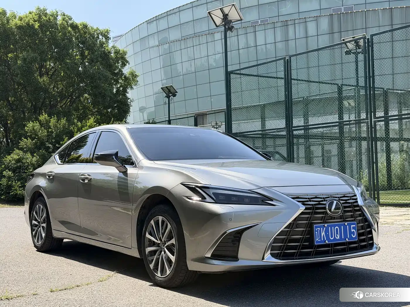 Lexus ES 2025 Silver/gray из Китая, фото 6