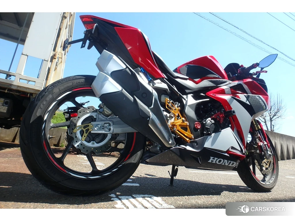 Проданный Honda CBR250RR 2017 из Японии, фото 2