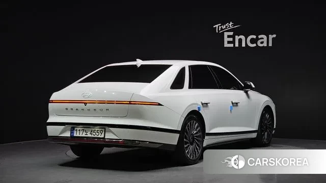 Hyundai Grandeur Hybrid (GN7) id 2894402 из Кореи 12