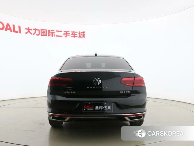 Volkswagen Magotan id 4368279 из Китая 8