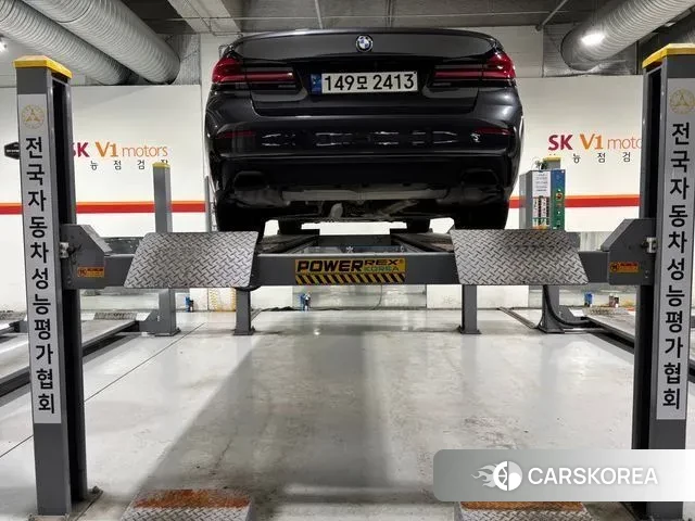 BMW 5 Series (G30) 2020 Серый из Кореи, фото 2