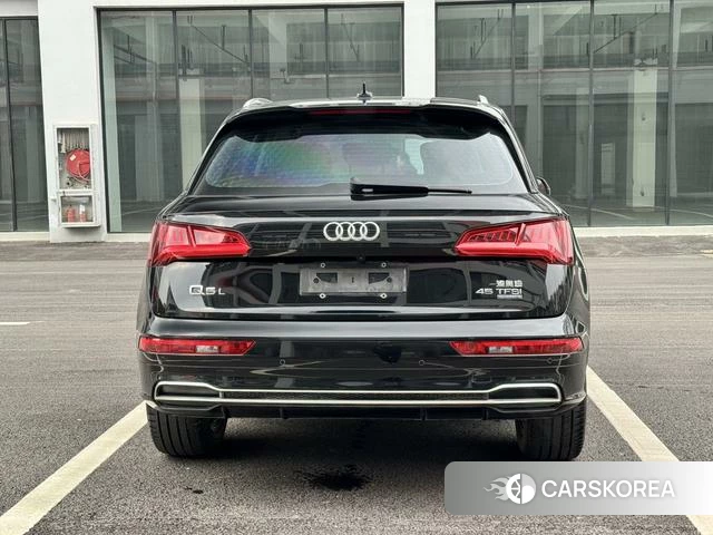 Audi Q5L id 4240112 из Китая 12