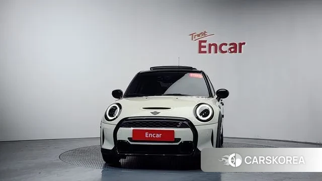 Mini Cooper S id 3777306 из Кореи 12