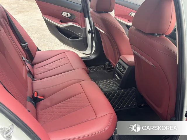 BMW 3 series id 4313323 из Китая 12