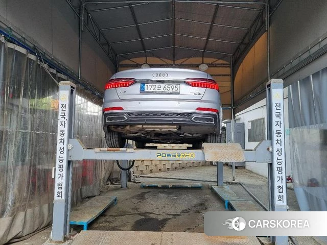 Audi A6 (C8) 2022 Серый из Кореи, фото 2
