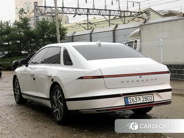 Hyundai Grandeur Hybrid (GN7) id 3922507 из Кореи 12