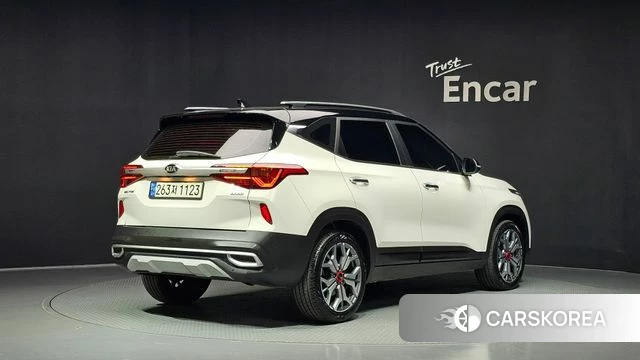 Kia Seltos id 4943191 из Кореи 12