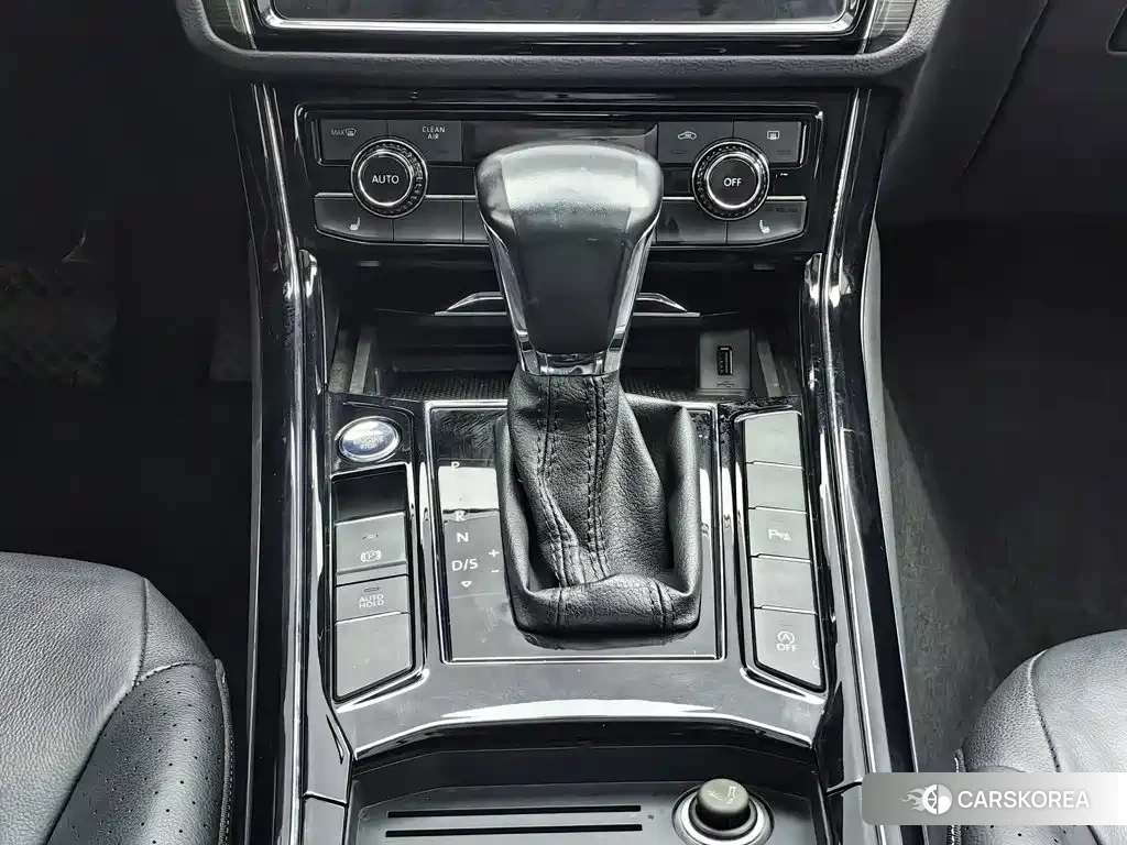 Volkswagen Phideon id 4653986 из Китая 12