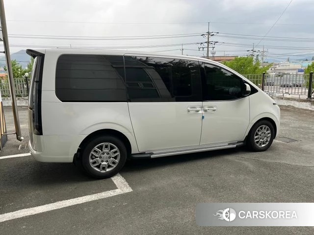 Hyundai Staria id 4608849 из Кореи 12
