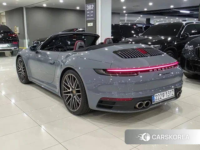 Porsche 911(992) id 3619788 из Кореи 11