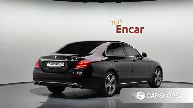 Mercedes-Benz E-Class W213 id 4873282 из Кореи 12