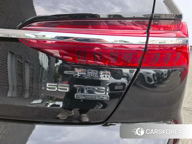 Audi A6L id 4290302 из Китая 10