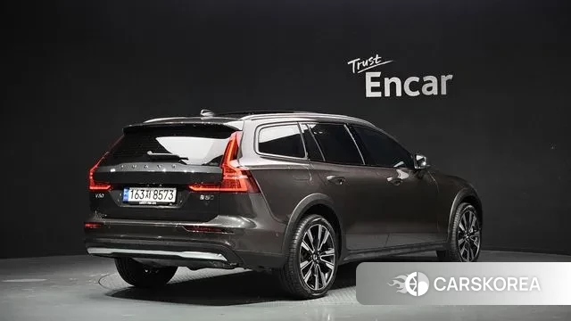 Volvo V60 Cross-Country 2nd Generation id 3707119 из Кореи 12