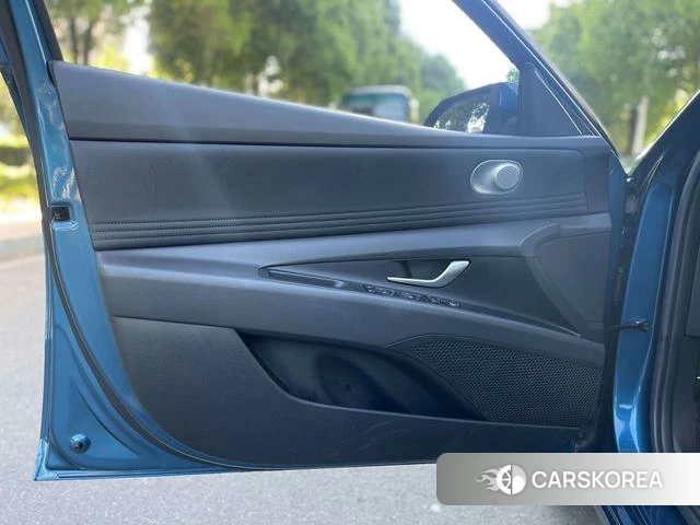 Hyundai Elantra id 4278265 из Китая 11