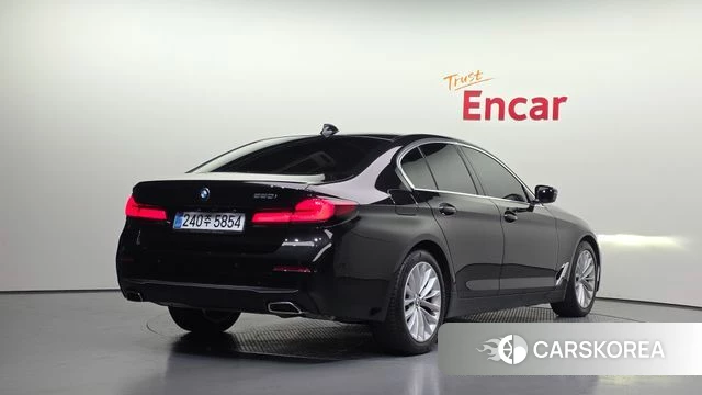 BMW 5 Series (G30) id 4706948 из Кореи 12