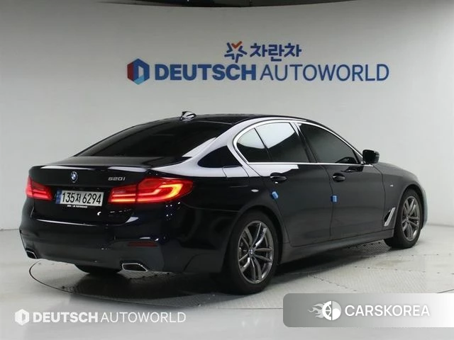 BMW 5 Series (G30) id 4609772 из Кореи 12
