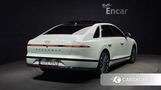 Hyundai Grandeur Hybrid (GN7) id 3591234 из Кореи 12