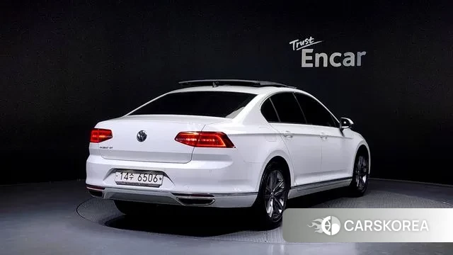 Volkswagen Passat GT (B8) id 2971514 из Кореи 12