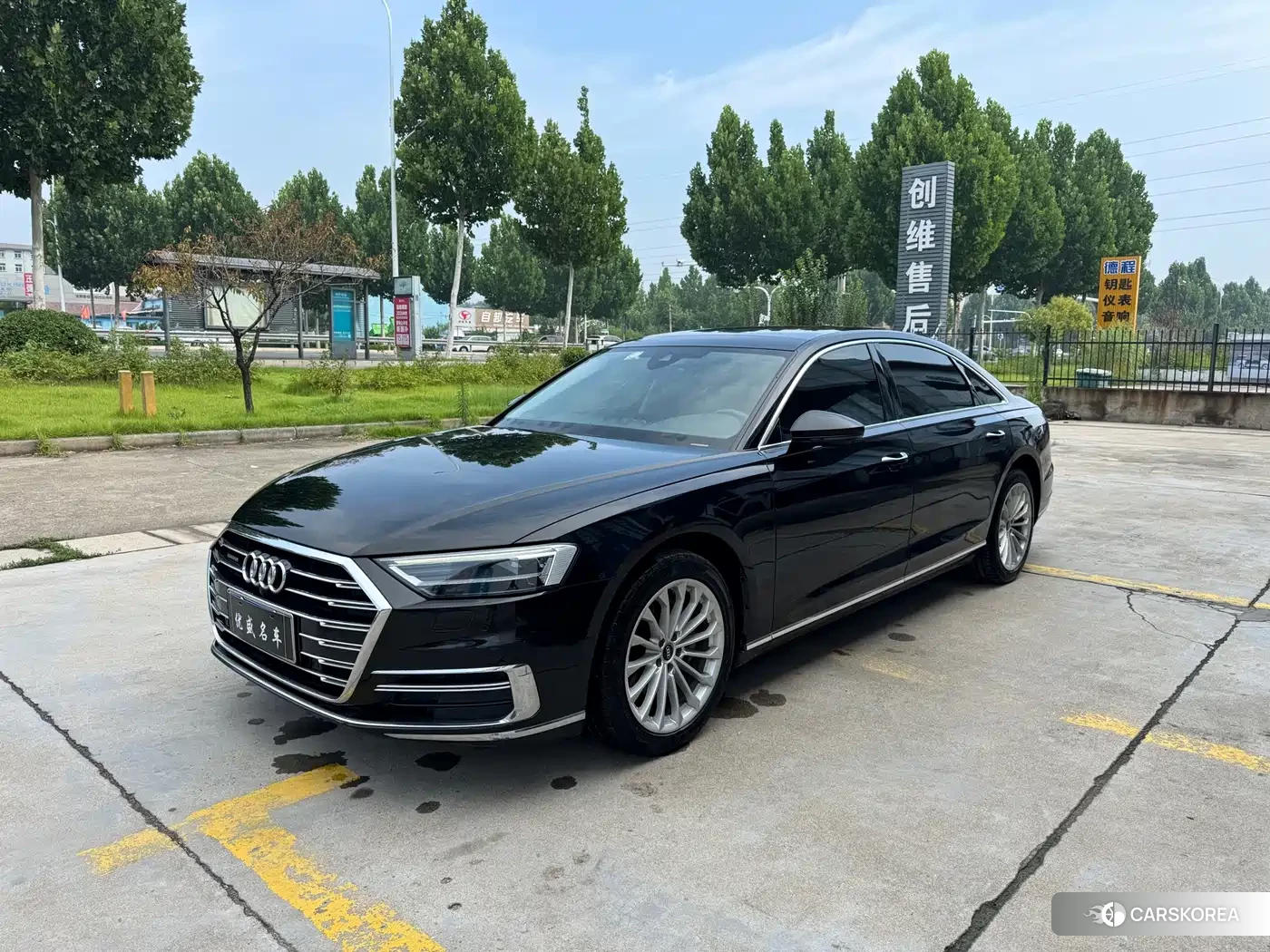 Audi A8 2022 Черный из Китая, фото 6