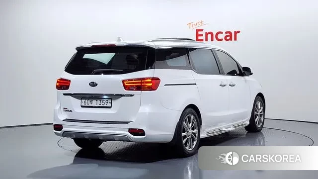 Kia The New Carnival id 3455175 из Кореи 12