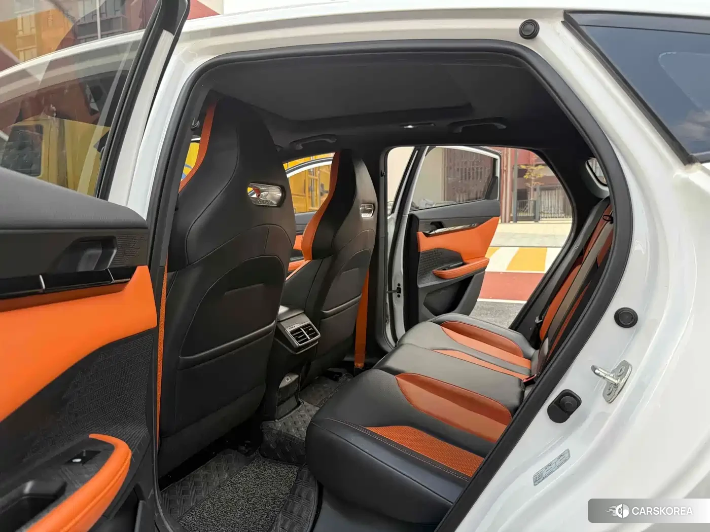Chang'an Changan UNI-V 2022 Silver/gray из Китая, фото 2