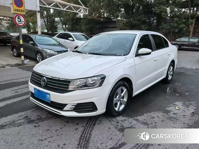 Volkswagen Lavida 2022 Белый из Китая, фото 2