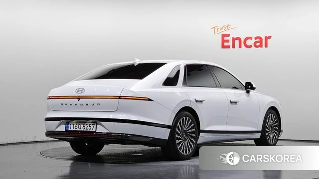 Hyundai Grandeur (GN7) id 4870908 из Кореи 12