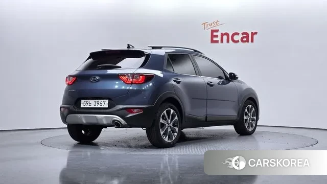 Kia Stonic id 3627022 из Кореи 12