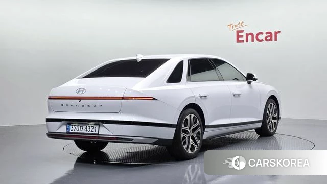 Hyundai Grandeur Hybrid (GN7) id 4421501 из Кореи 12