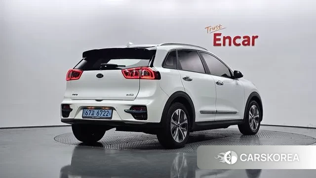 Kia Niro EV id 3209370 из Кореи 12
