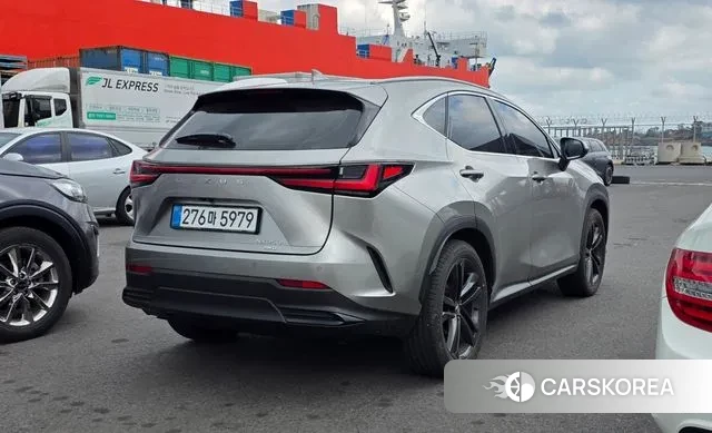 Lexus NX350h Second generation 2025 Серый из Кореи, фото 2