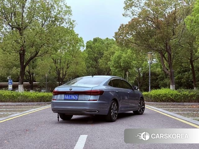 Volkswagen Passat id 4209843 из Китая 8